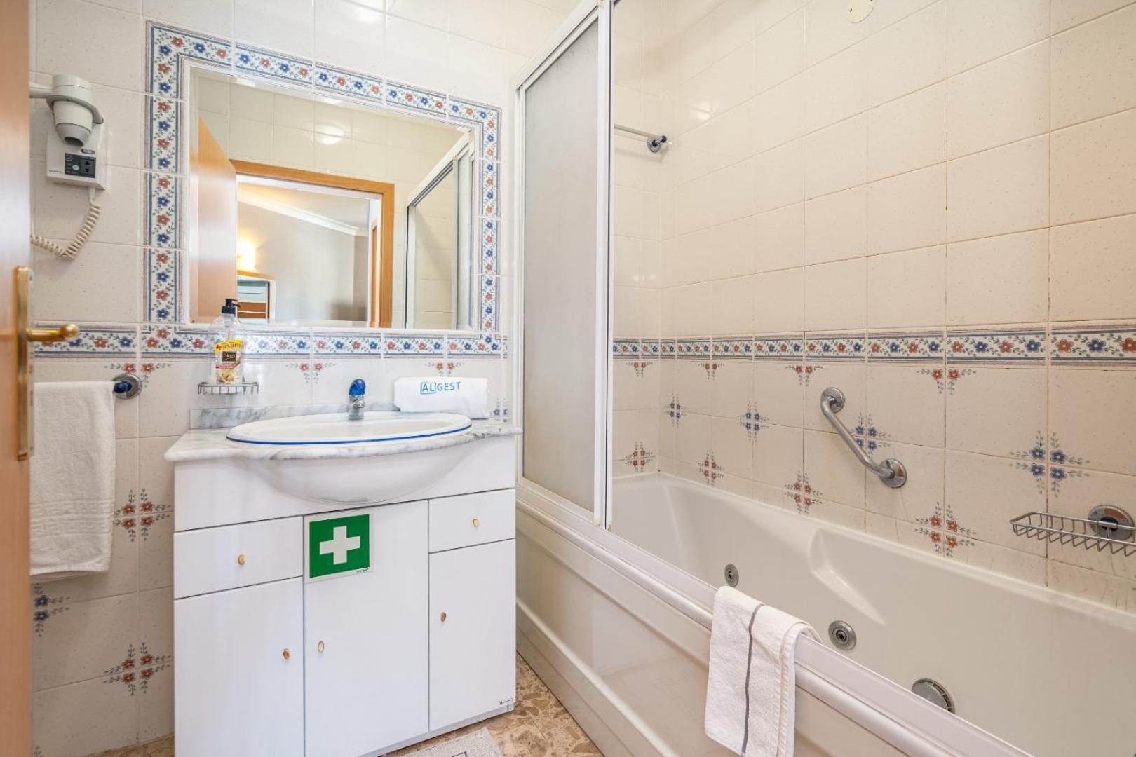Sea Top Flat IV Портиман Екстериор снимка
